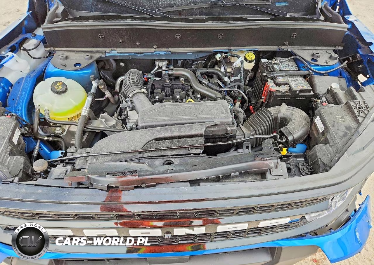 2025 Ford Bronco Sport Outer Banks VIN:3FMCR9CN0SRF65135 - 12