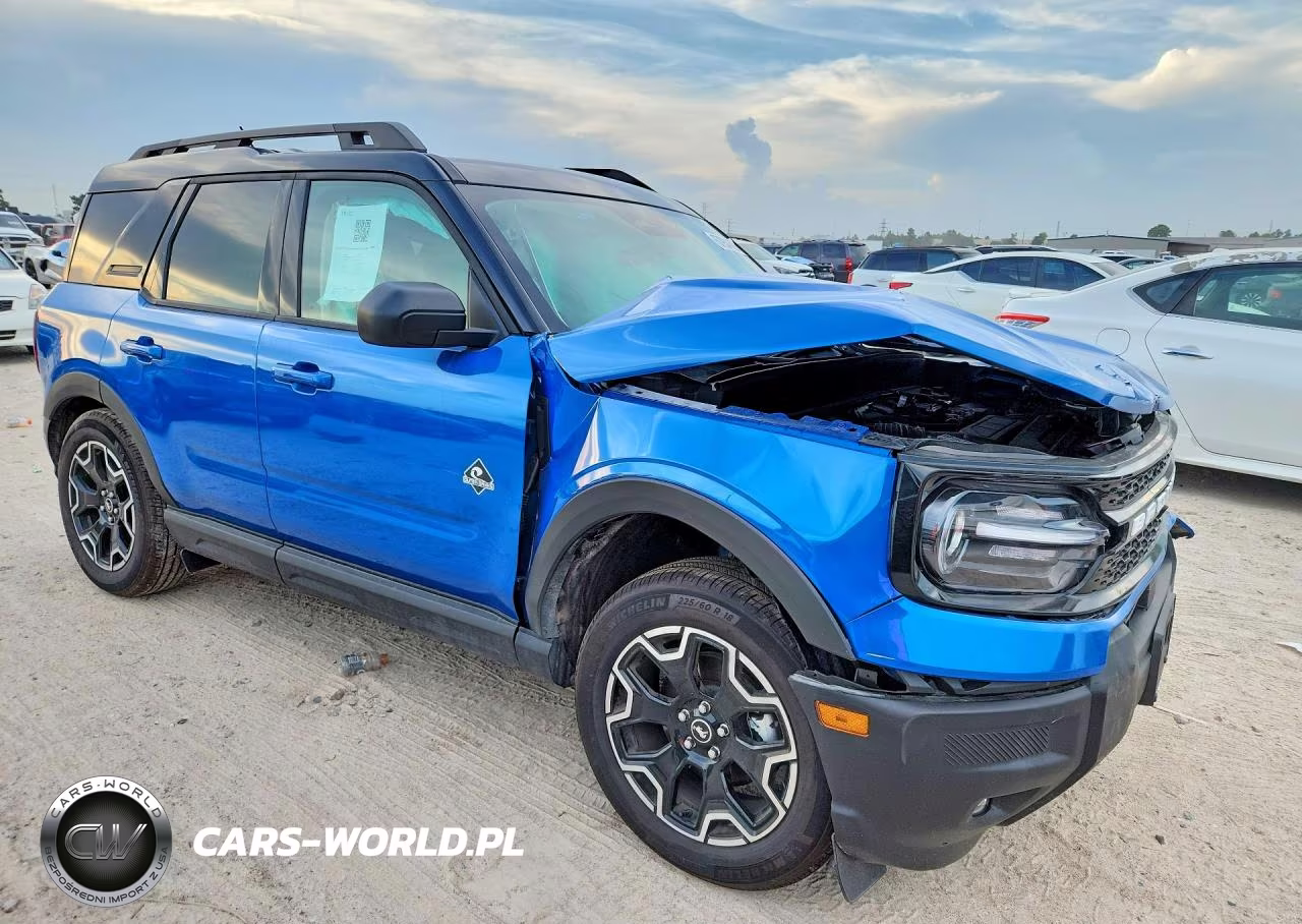 2025 Ford Bronco Sport Outer Banks VIN:3FMCR9CN0SRF65135 - 4