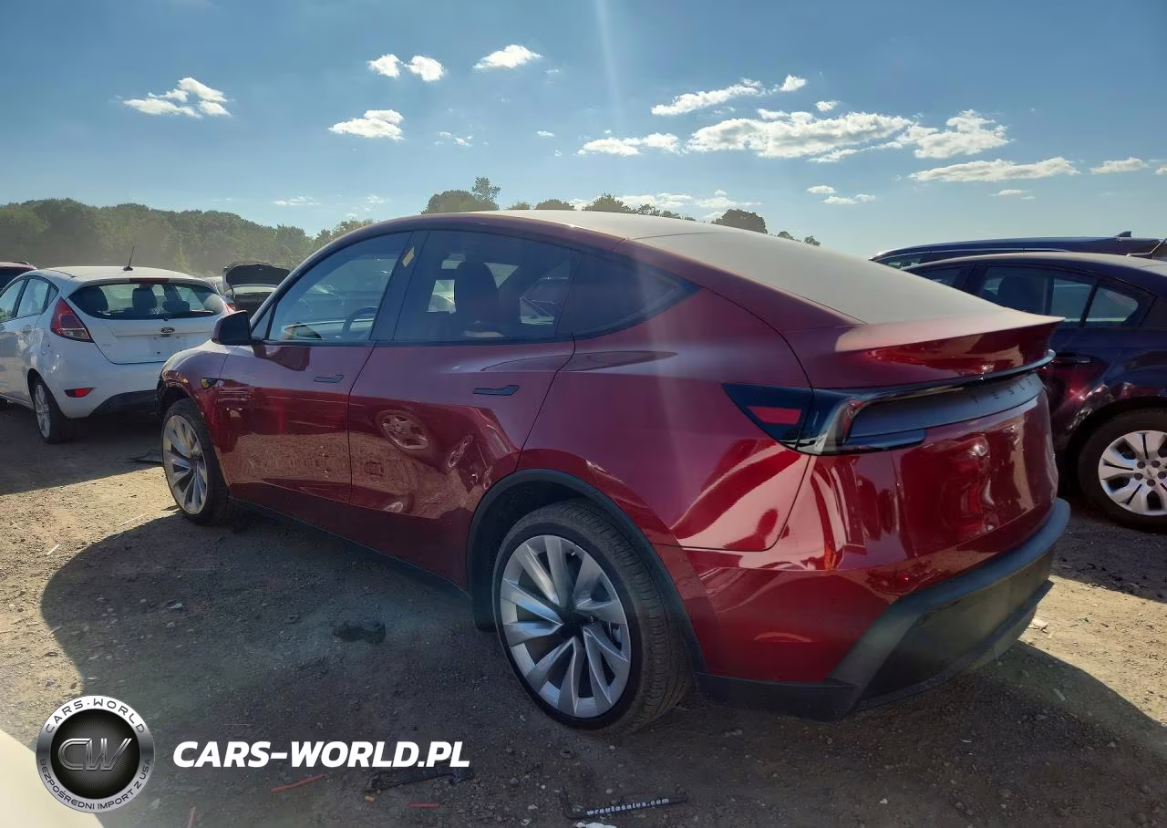 2026 Tesla Model Y VIN:7SAYGDEE8TA470146 - 2