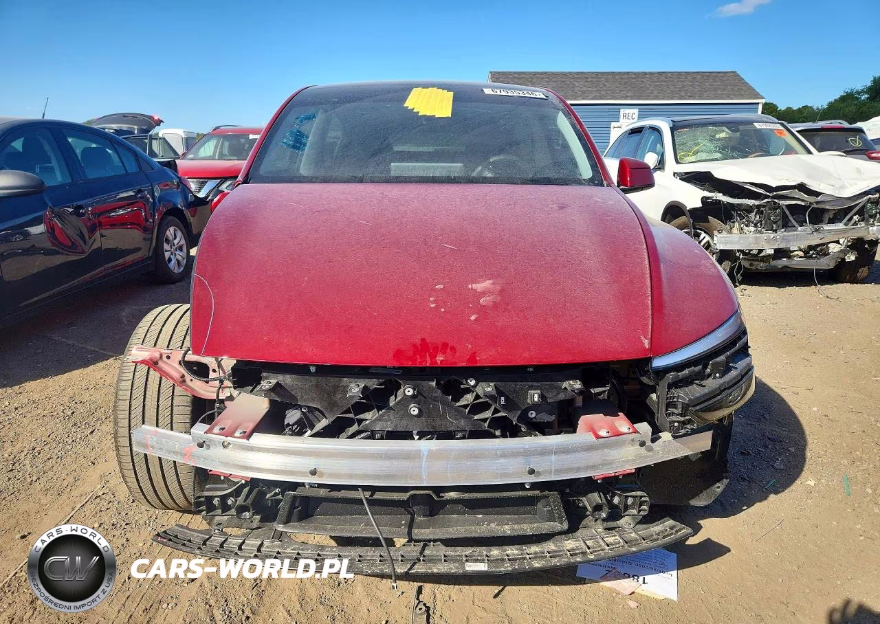 2026 Tesla Model Y VIN:7SAYGDEE8TA470146 - 5