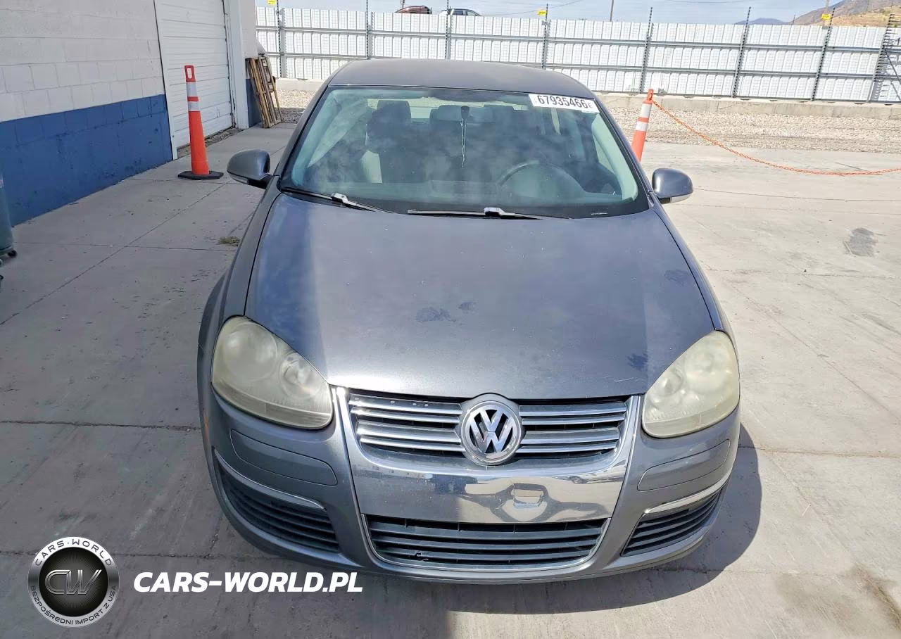 2009 Volkswagen Jetta S VIN:3VWJZ71K29M147561 - 5