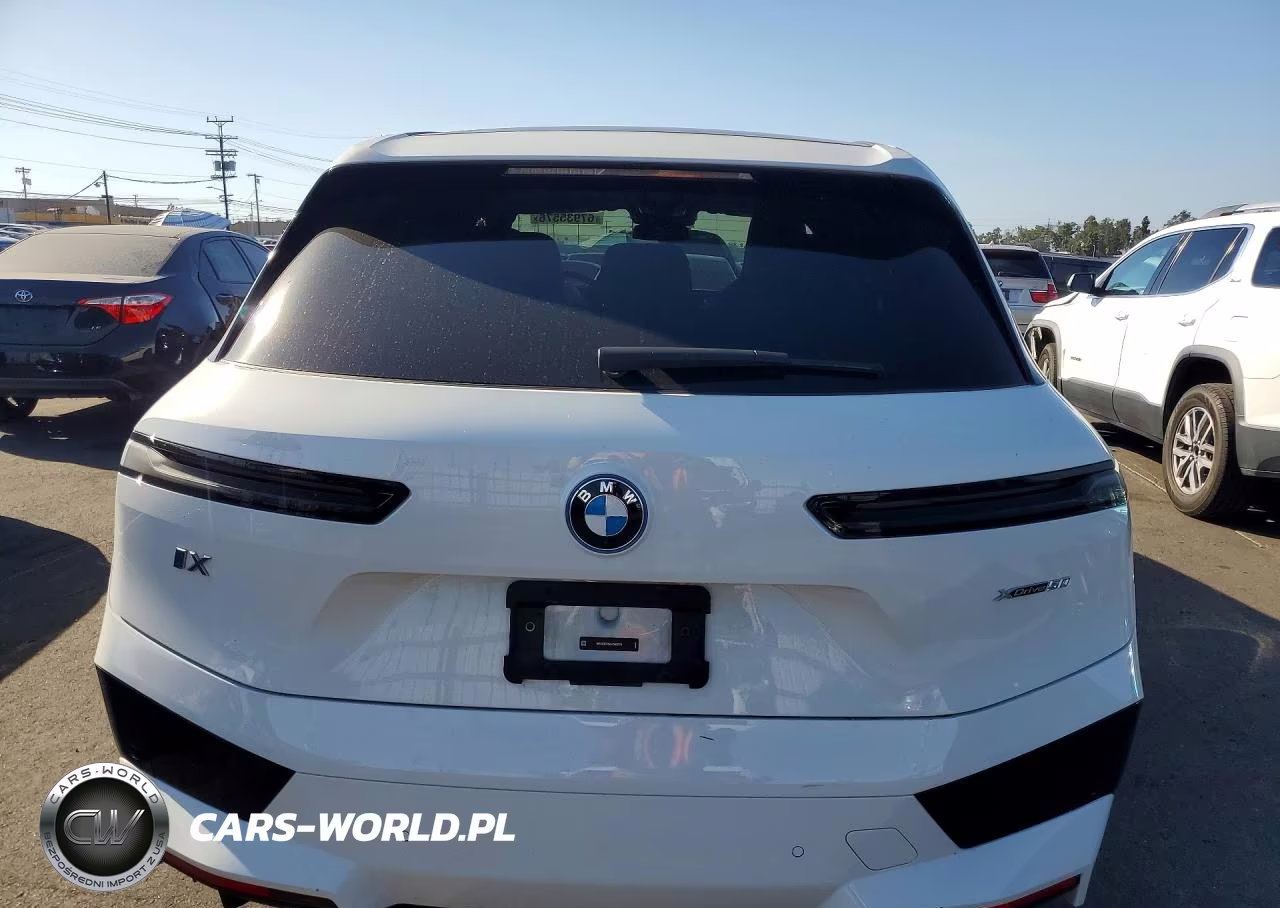 2025 BMW Ix xDrive50 VIN:WB523CF04SCS42876 - 6