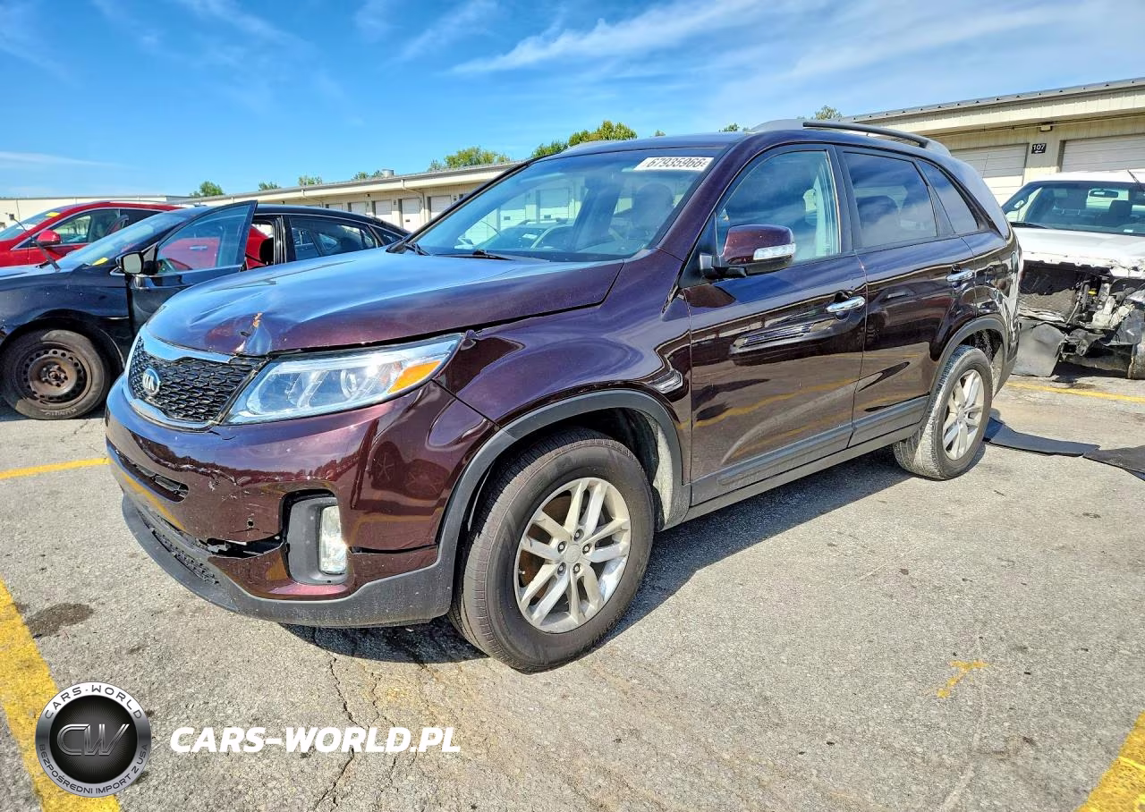 2015 KIA SORENTO LX VIN:5XYKT3A63FG660055 - 1