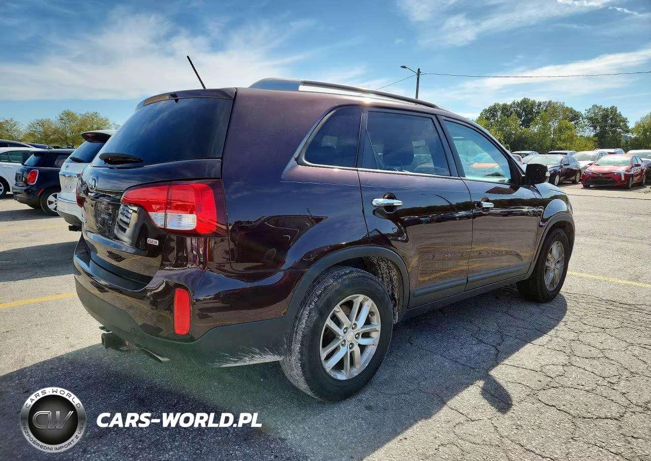 2015 KIA SORENTO LX VIN:5XYKT3A63FG660055 - 3