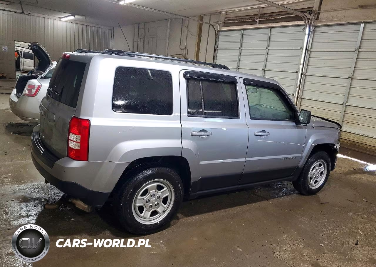 2015 Jeep Patriot Sport VIN:1C4NJPBA9FD313096 - 3