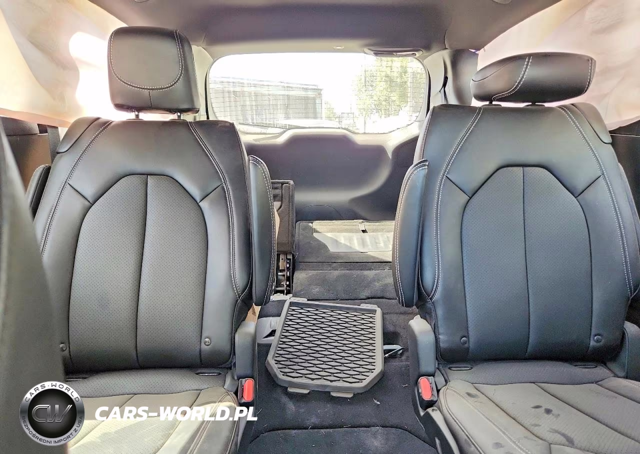 2026 Chrysler Voyager Lx VIN:2C4RC1CG7TR161307 - 10