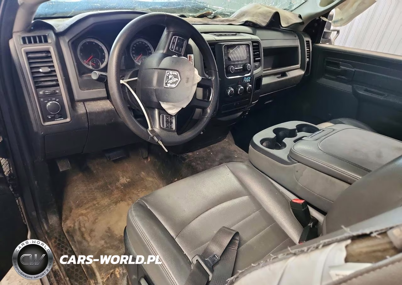 2019 Ram 1500 Classic Tradesman VIN:3C6JR6AG1KG511697 - 8