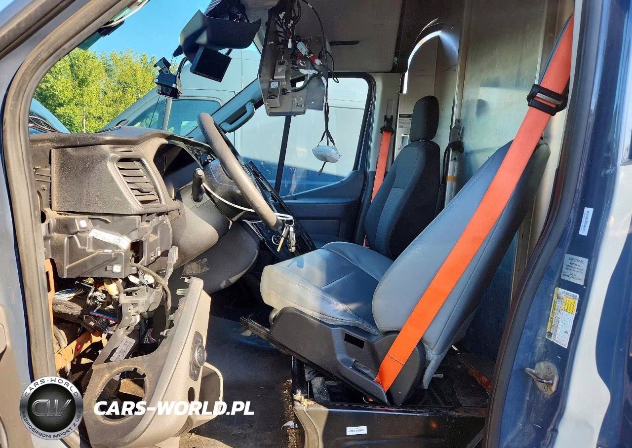 2020 Ford Transit 250 Delivery Van VIN:1FTBR3X89LKB28371 - 7
