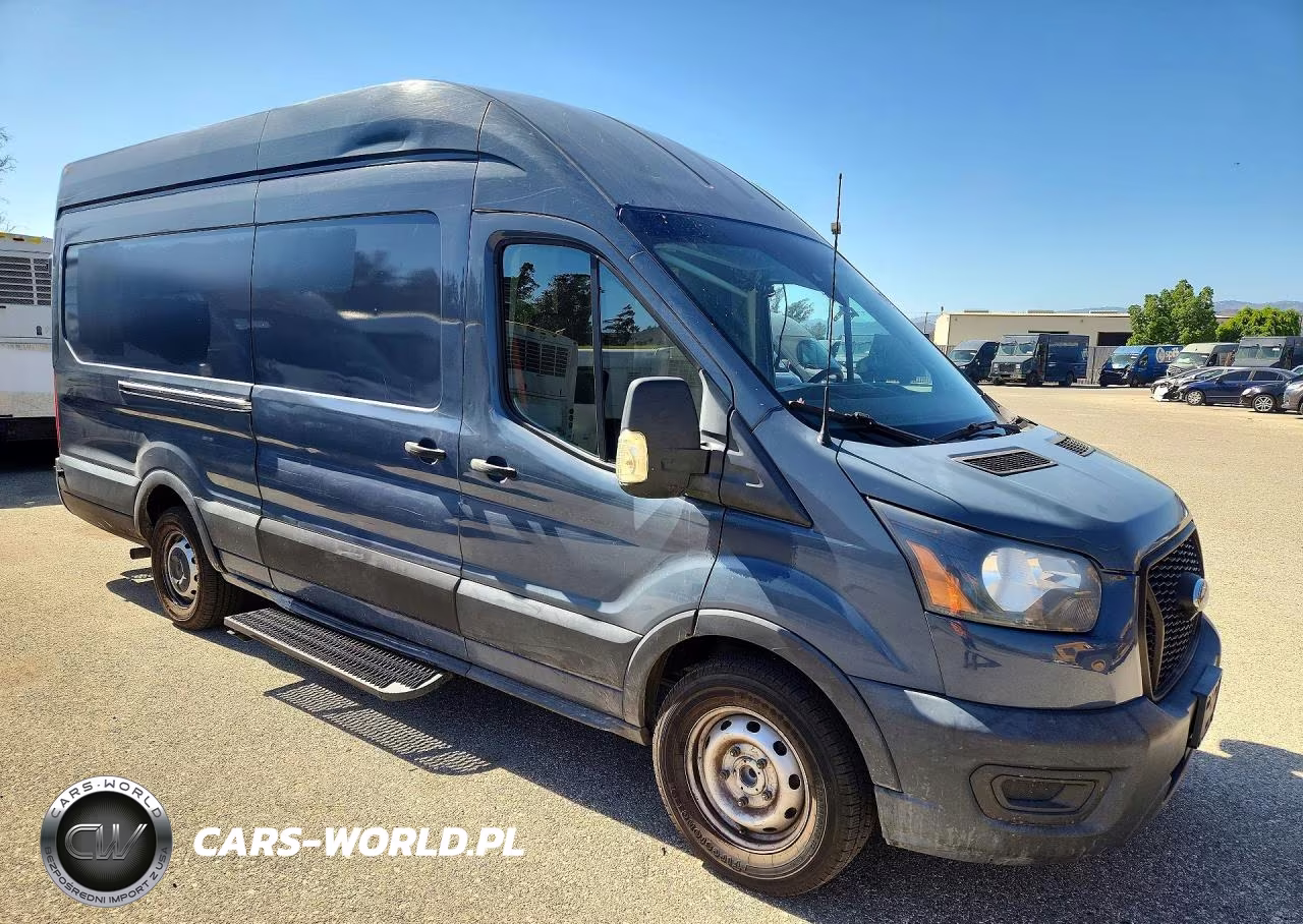 2020 Ford Transit 250 Delivery Van VIN:1FTBR3X88LKA86792 - 4