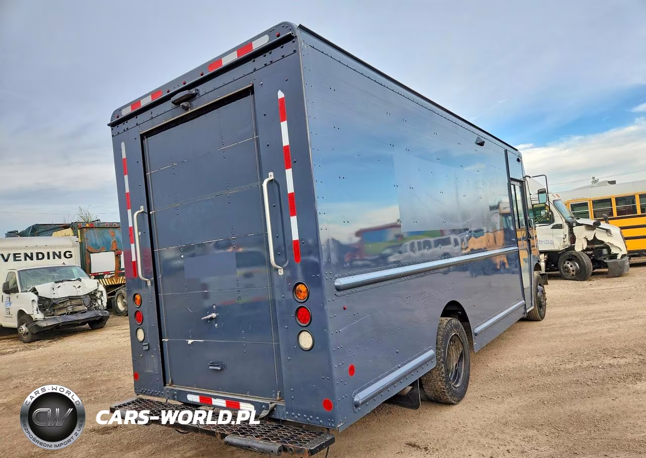2020 Freightliner Mt45G Chassis Delivery Truck VIN:4UZAC2EA6LCMK2930 - 3