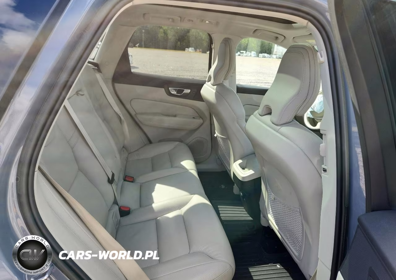 2023 Volvo Xc60 Plus VIN:YV4L12DN8P1289495 - 11