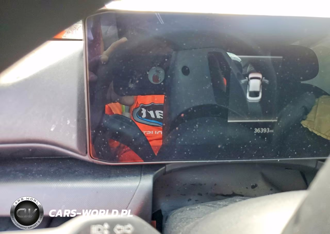 2025 Kia K4 Lxs VIN:3KPFT4DE3SE071900 - 9