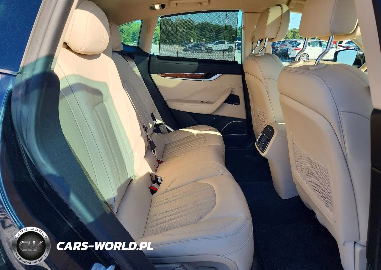 2018 Maserati Levante Luxury VIN:ZN661XUL6JX268885 - 11