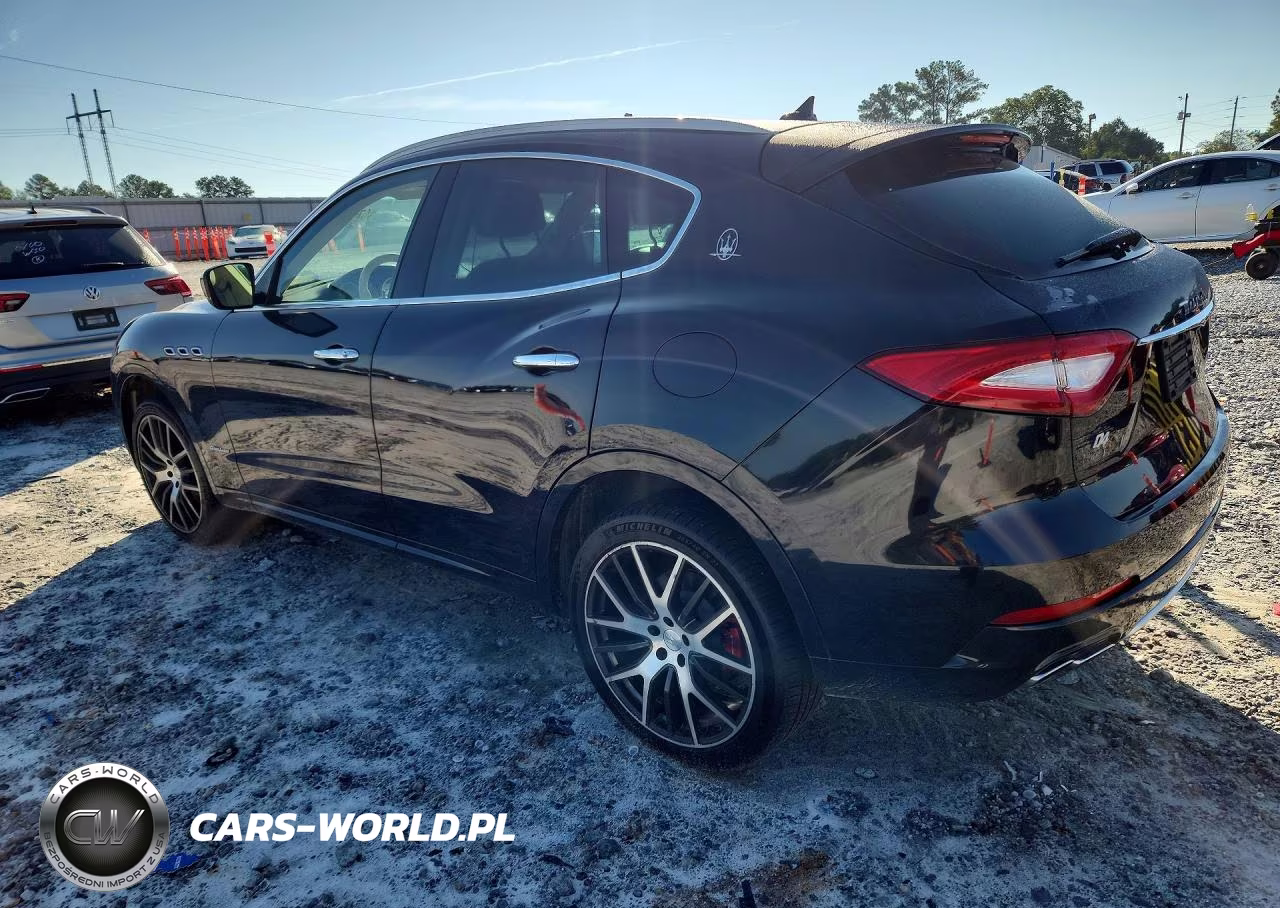2018 Maserati Levante Luxury VIN:ZN661XUL6JX268885 - 2