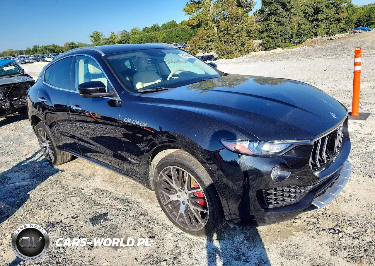 2018 Maserati Levante Luxury VIN:ZN661XUL6JX268885 - 4