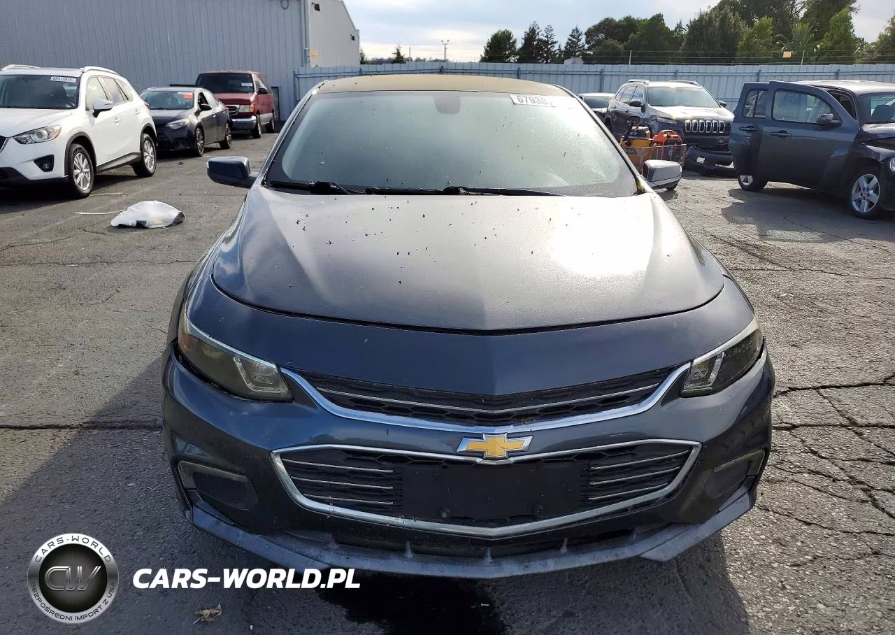 2017 Chevrolet Malibu Lt VIN:1G1ZE5STXHF203203 - 5