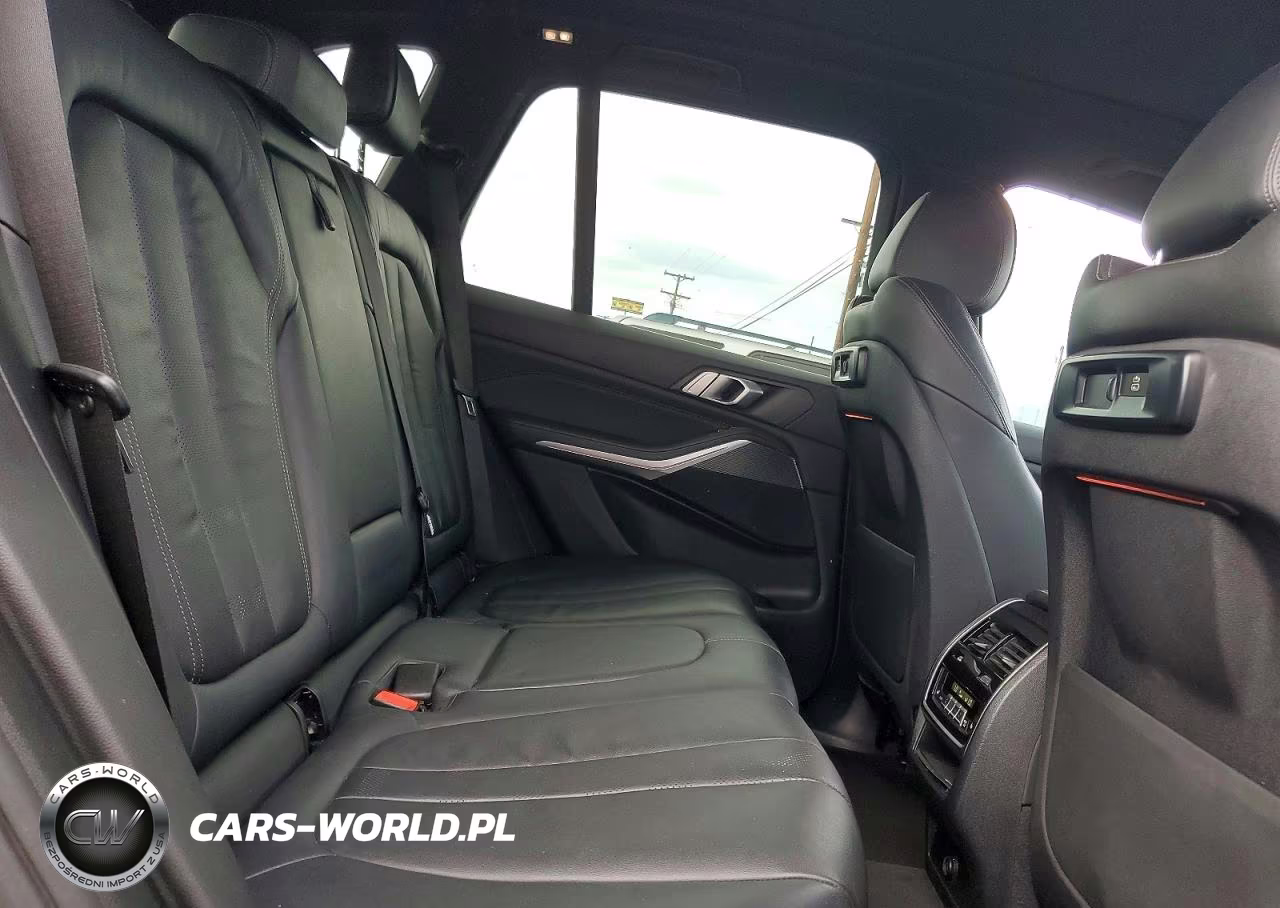 2019 BMW X5 xDrive40I VIN:5UXCR6C52KLL03892 - 11