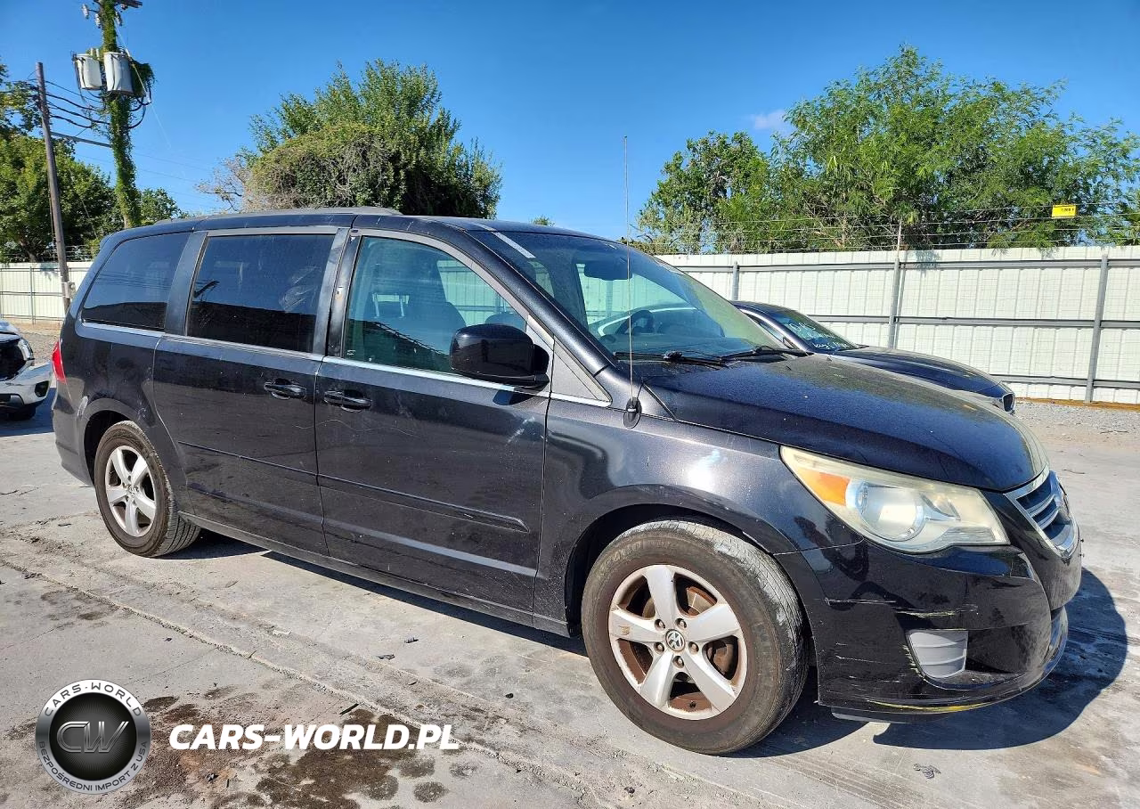 2011 Volkswagen Routan Se VIN:2V4RW3DG7BR803014 - 4