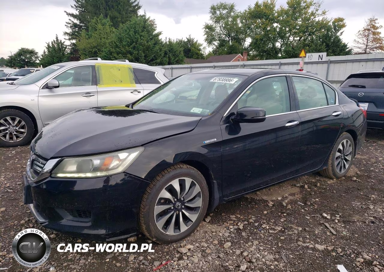 2015 Honda Accord Hybrid – zdjęcie 1 z 12