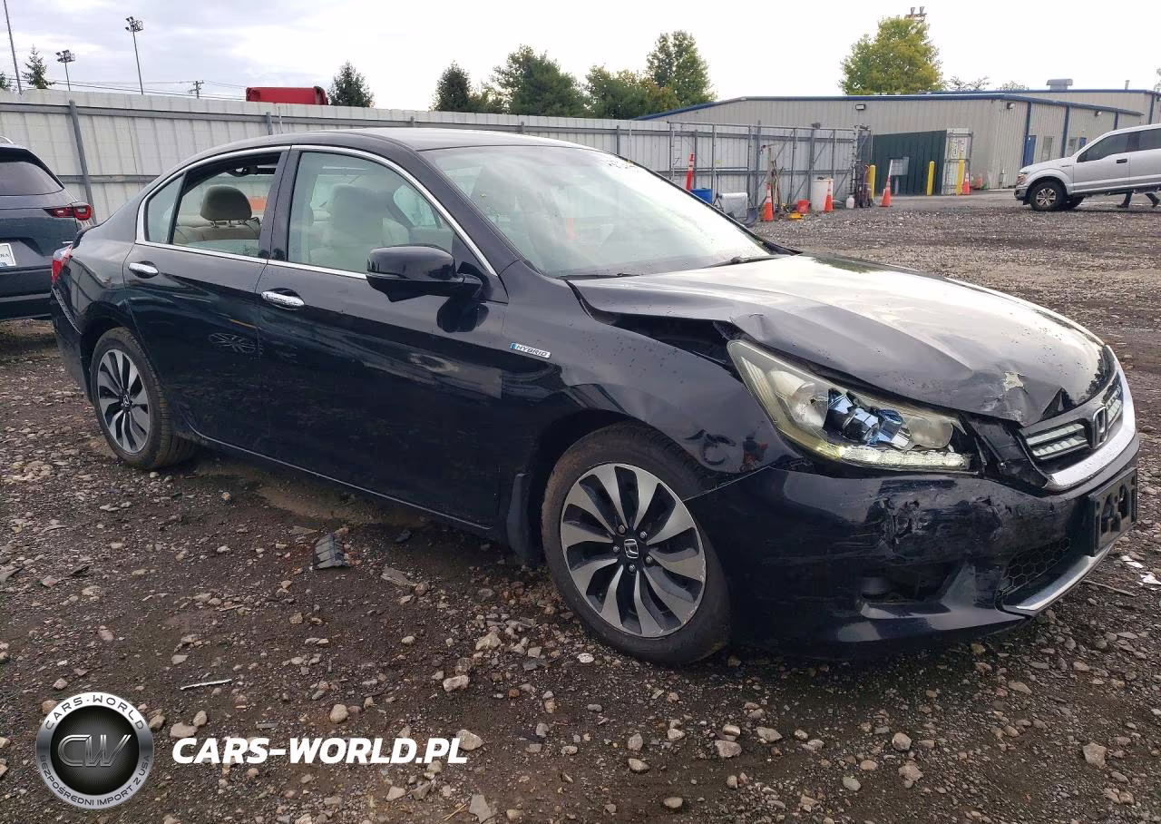 2015 Honda Accord Hybrid VIN:1HGCR6F30FA004688 - 4