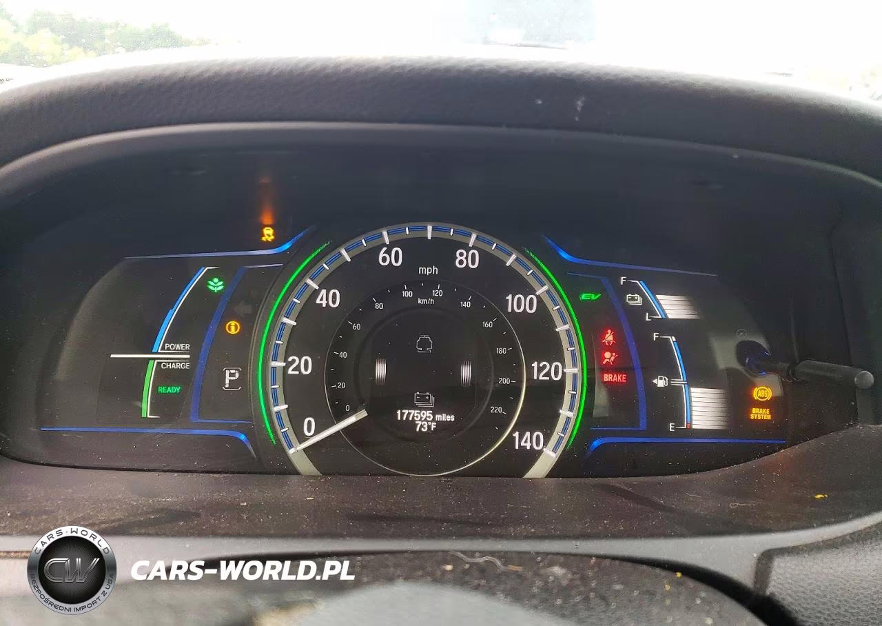 2015 Honda Accord Hybrid VIN:1HGCR6F30FA004688 - 9