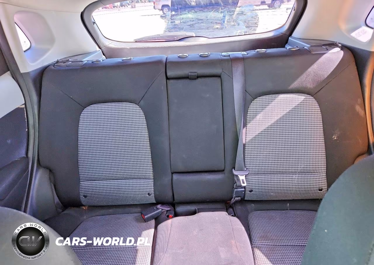 2021 Hyundai Kona Se VIN:KM8K12AA4MU612480 - 10
