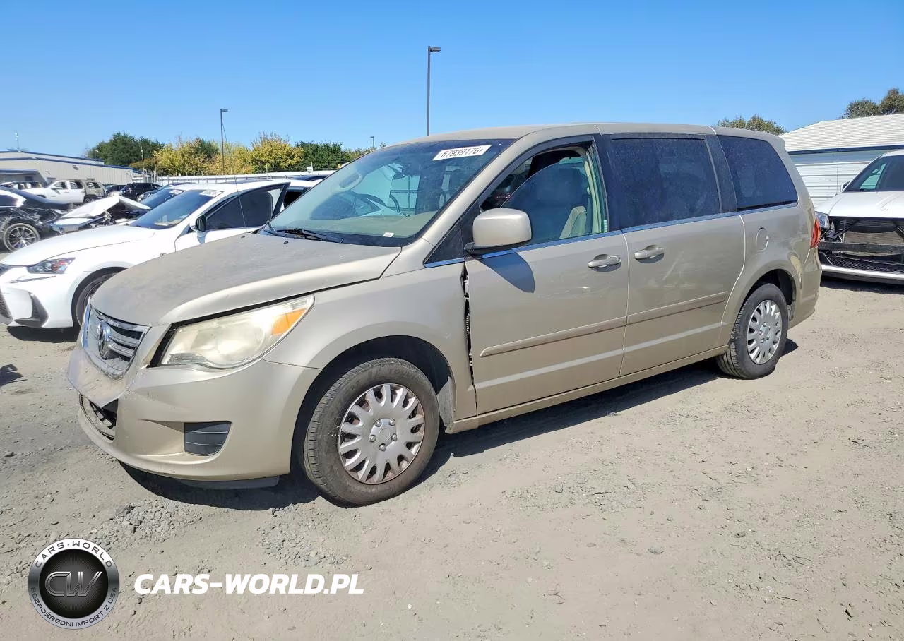 2009 Volkswagen Routan Se