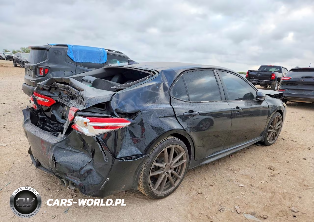 2020 Toyota Camry-Se-L Se VIN:4T1M11AK5LU871148 - 3