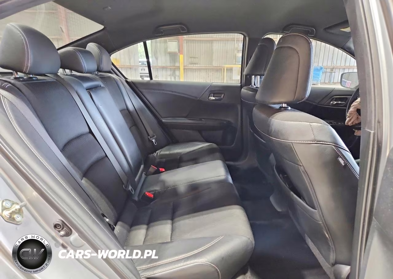 2017 Honda Accord Sport VIN:1HGCR2F56HA139817 - 10