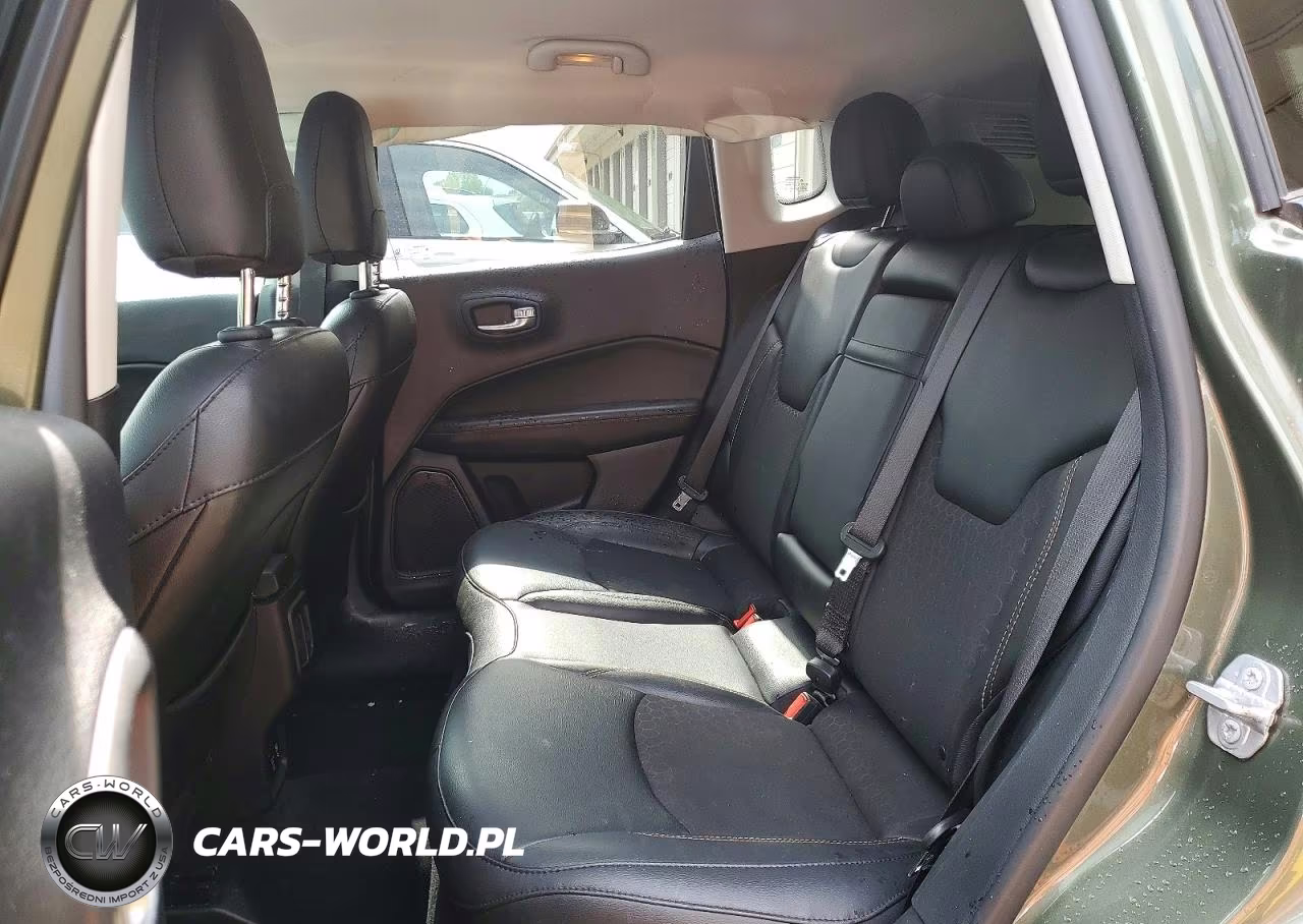 2019 Jeep Compass Latitude VIN:3C4NJDBB0KT661641 - 11