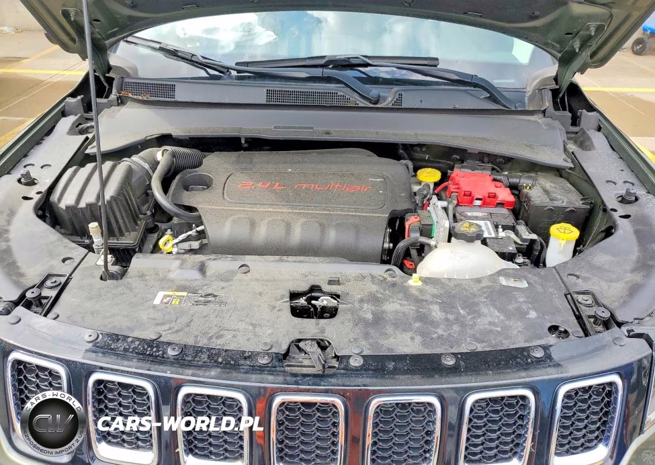 2019 Jeep Compass Latitude VIN:3C4NJDBB0KT661641 - 12