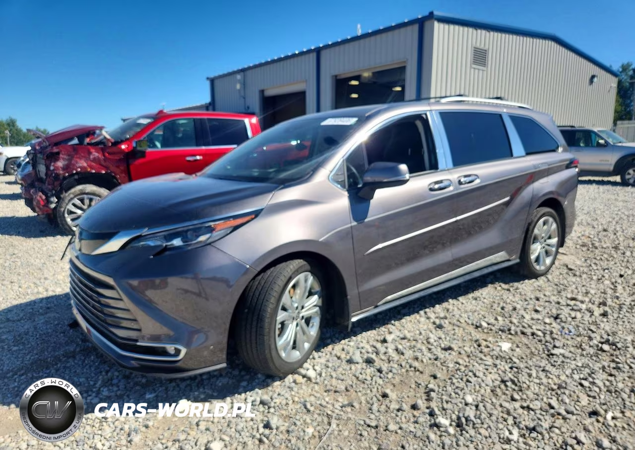 2024 Toyota Sienna Platinum 7-Passenger