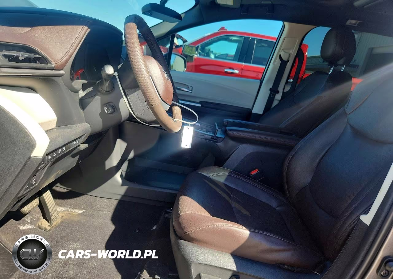 2024 Toyota Sienna Platinum 7-Passenger VIN:5TDERKEC3RS187402 - 7