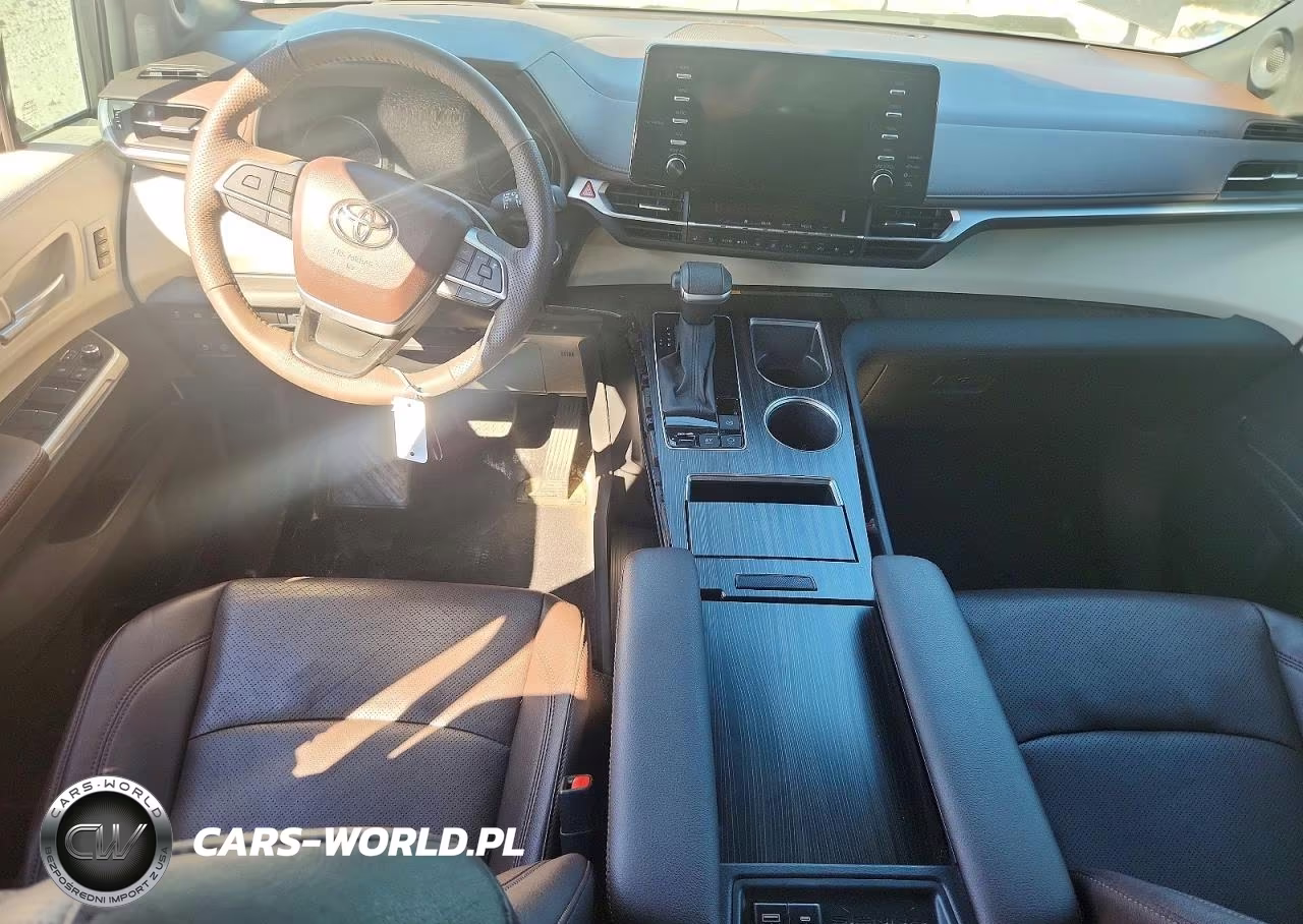2024 Toyota Sienna Platinum 7-Passenger VIN:5TDERKEC3RS187402 - 8