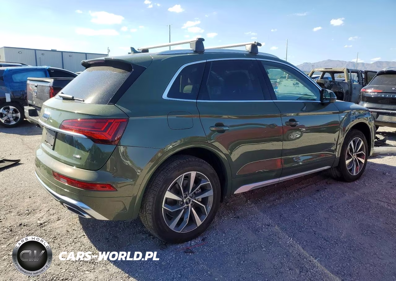 2025 Audi Q5 Premium Plus 45 VIN:WA1EAAFY2S2050180 - 3