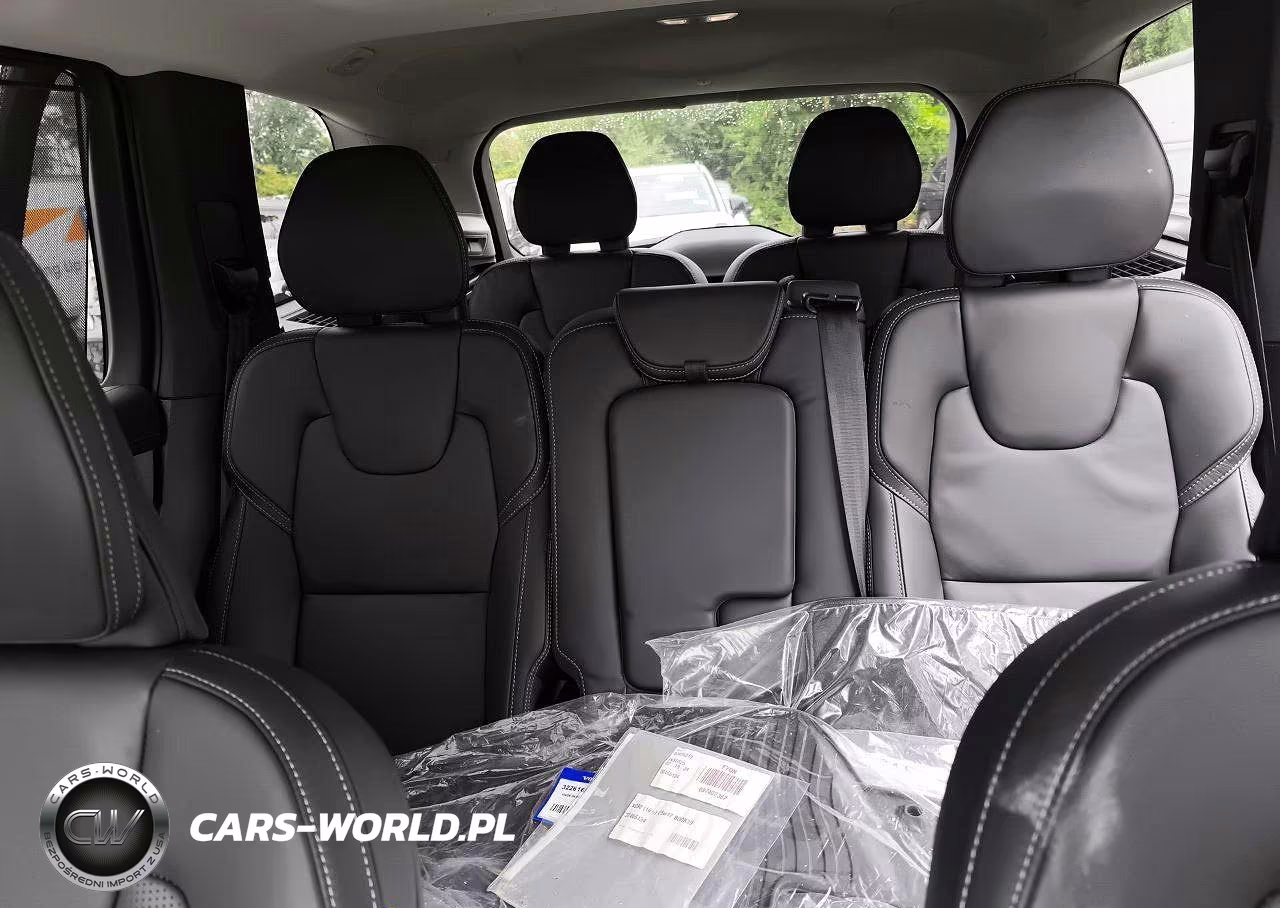 2026 Volvo Xc90 Ultra VIN:YV4062PF0T1460842 - 11