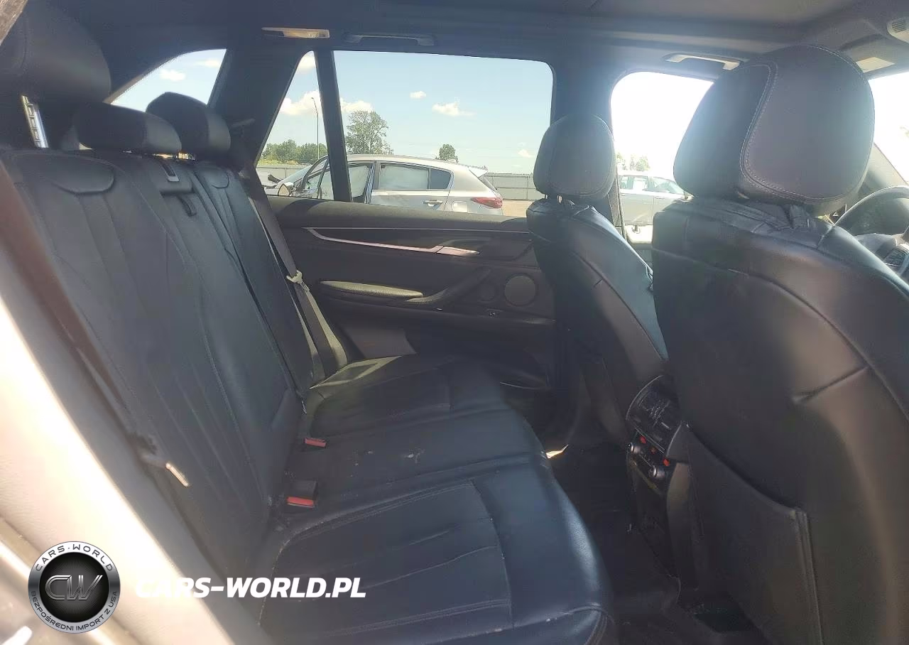 2018 BMW X5 Xdr40E VIN:5UXKT0C50J0V98064 - 11