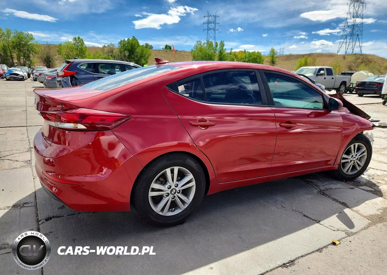 2018 Hyundai Elantra Sel VIN:5NPD84LFXJH265482 - 3