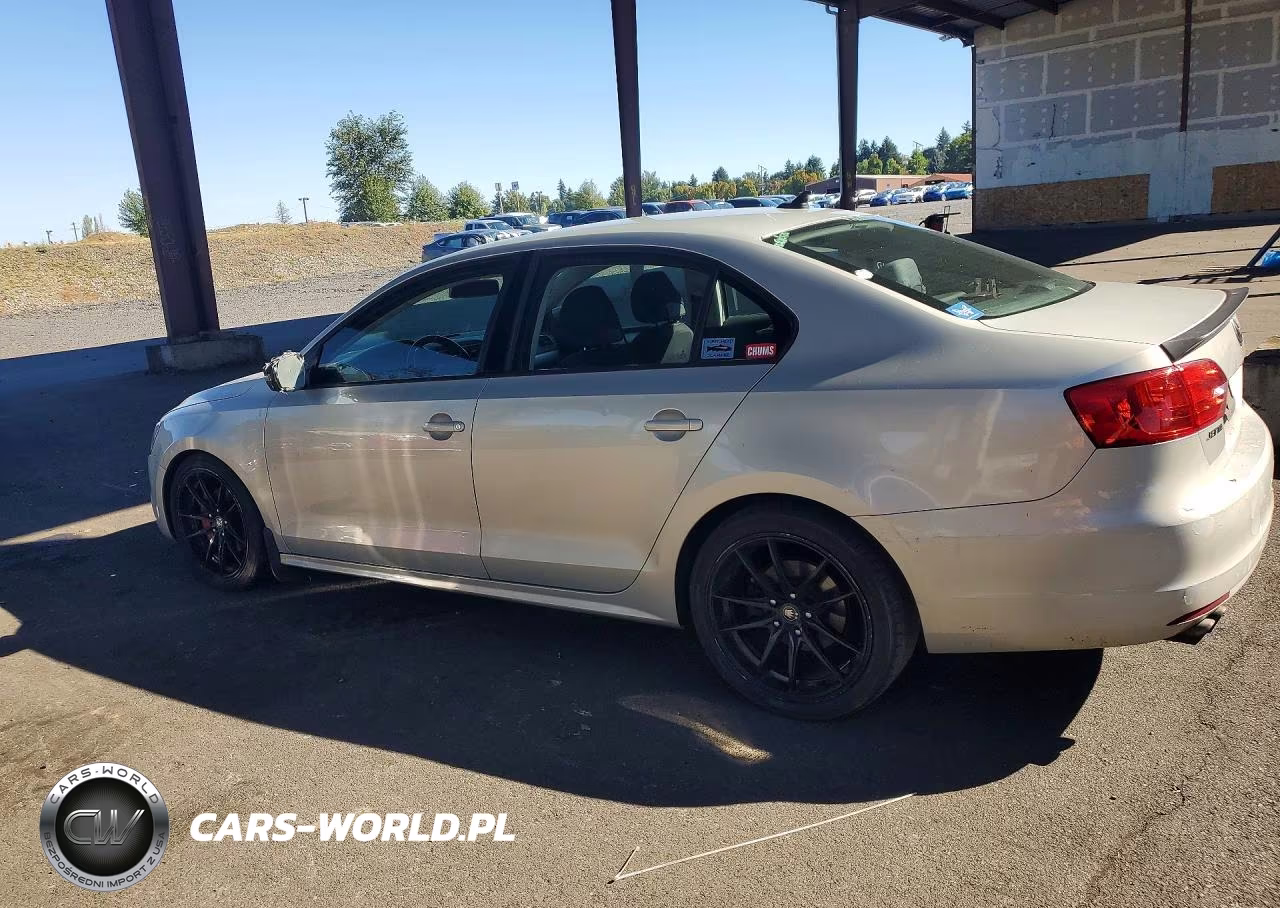 2011 Volkswagen Jetta Tdi VIN:3VWLL7AJ4BM124368 - 2