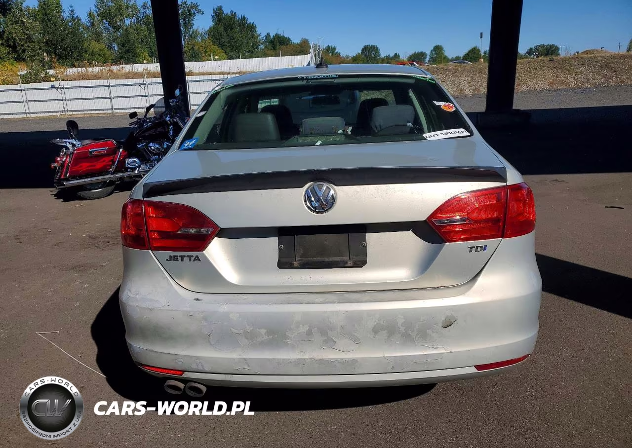 2011 Volkswagen Jetta Tdi VIN:3VWLL7AJ4BM124368 - 6