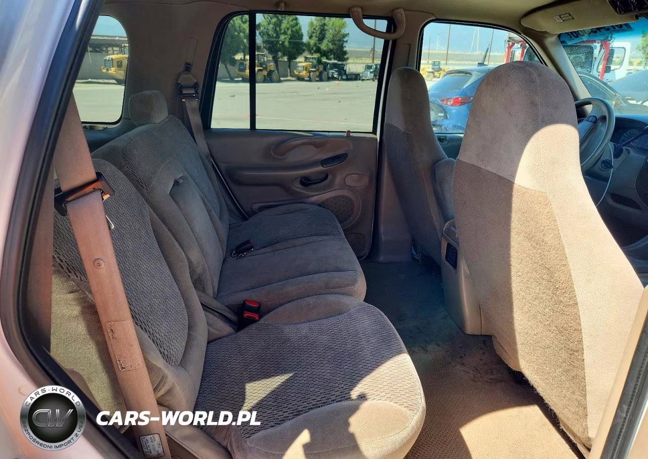 1999 Ford Expedition VIN:1FMRU1761XLA26722 - 10