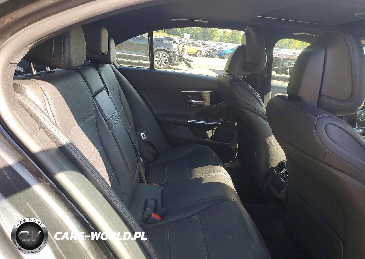 2024 Mercedes-Benz C 300 4Matic VIN:W1KAF4HB3RR156595 - 10