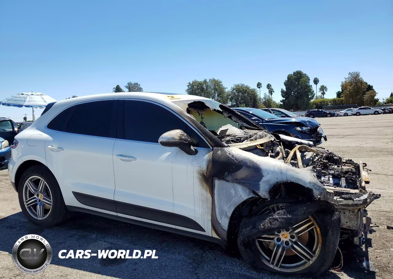 2017 Porsche Macan S VIN:WP1AB2A57HLB15613 - 4