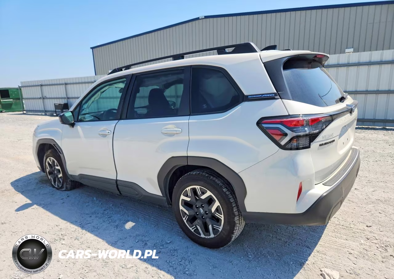 2025 Subaru Forester Premium VIN:JF2SLDDCXSH592931 - 2