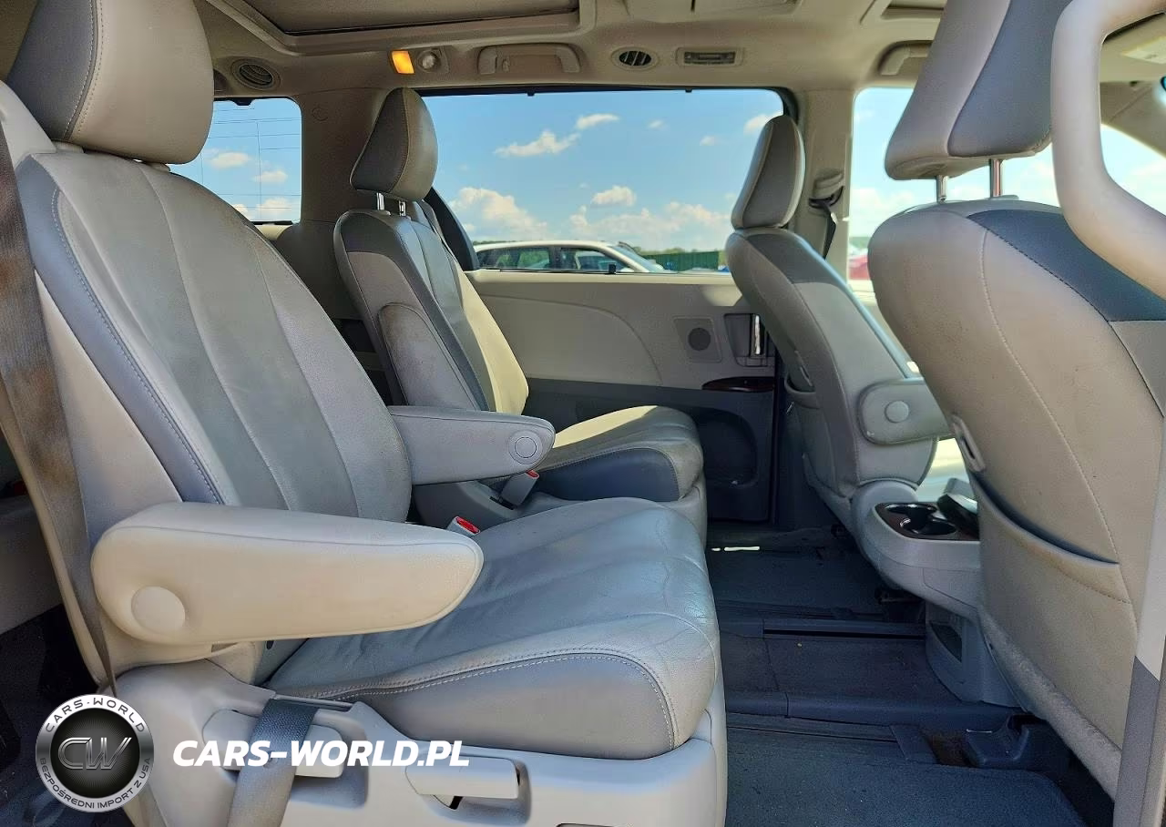 2013 Toyota Sienna Limited 7-Passenger VIN:5TDYK3DC2DS375930 - 11
