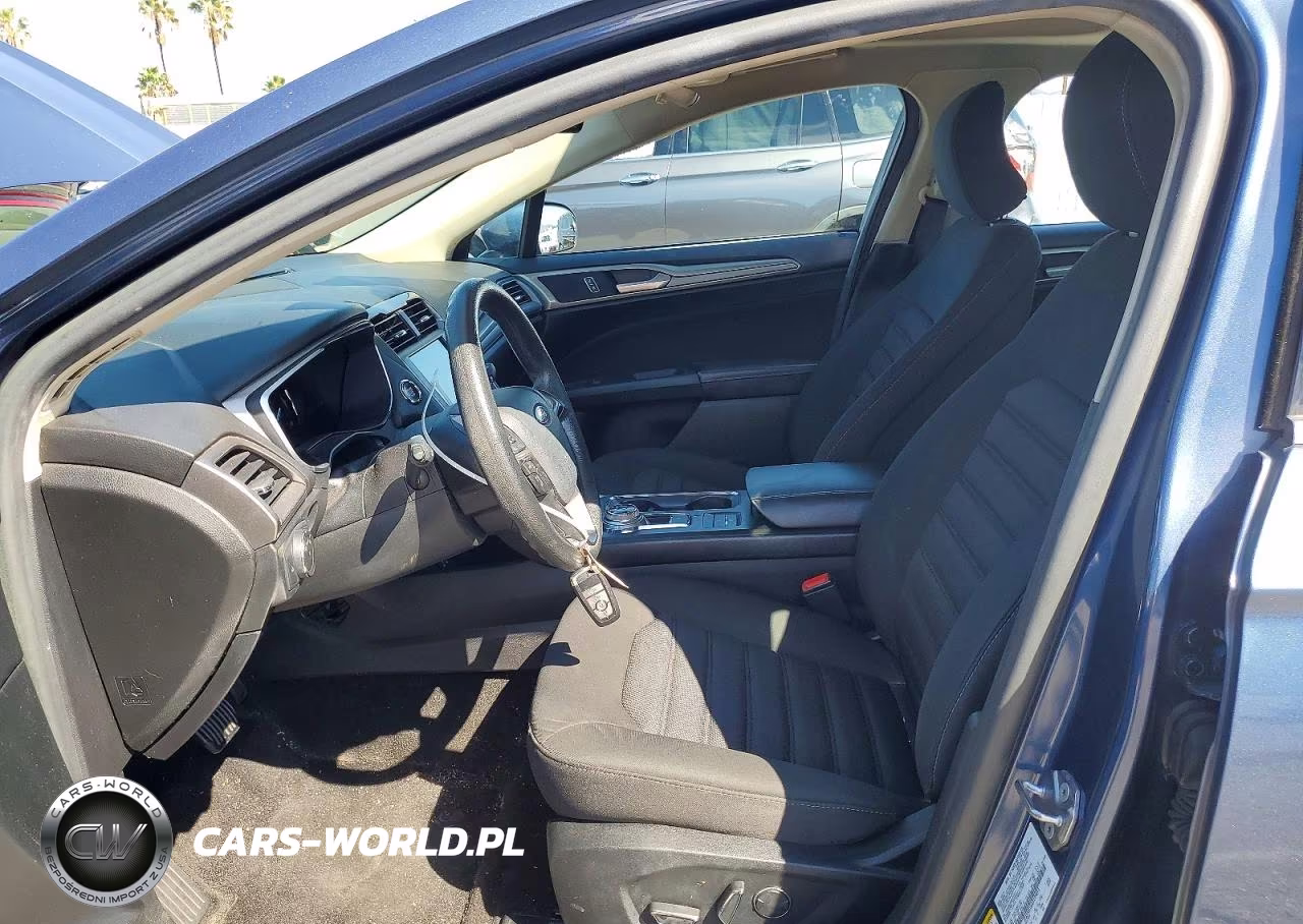 2019 Ford Fusion Se VIN:3FA6P0LU6KR199813 - 7