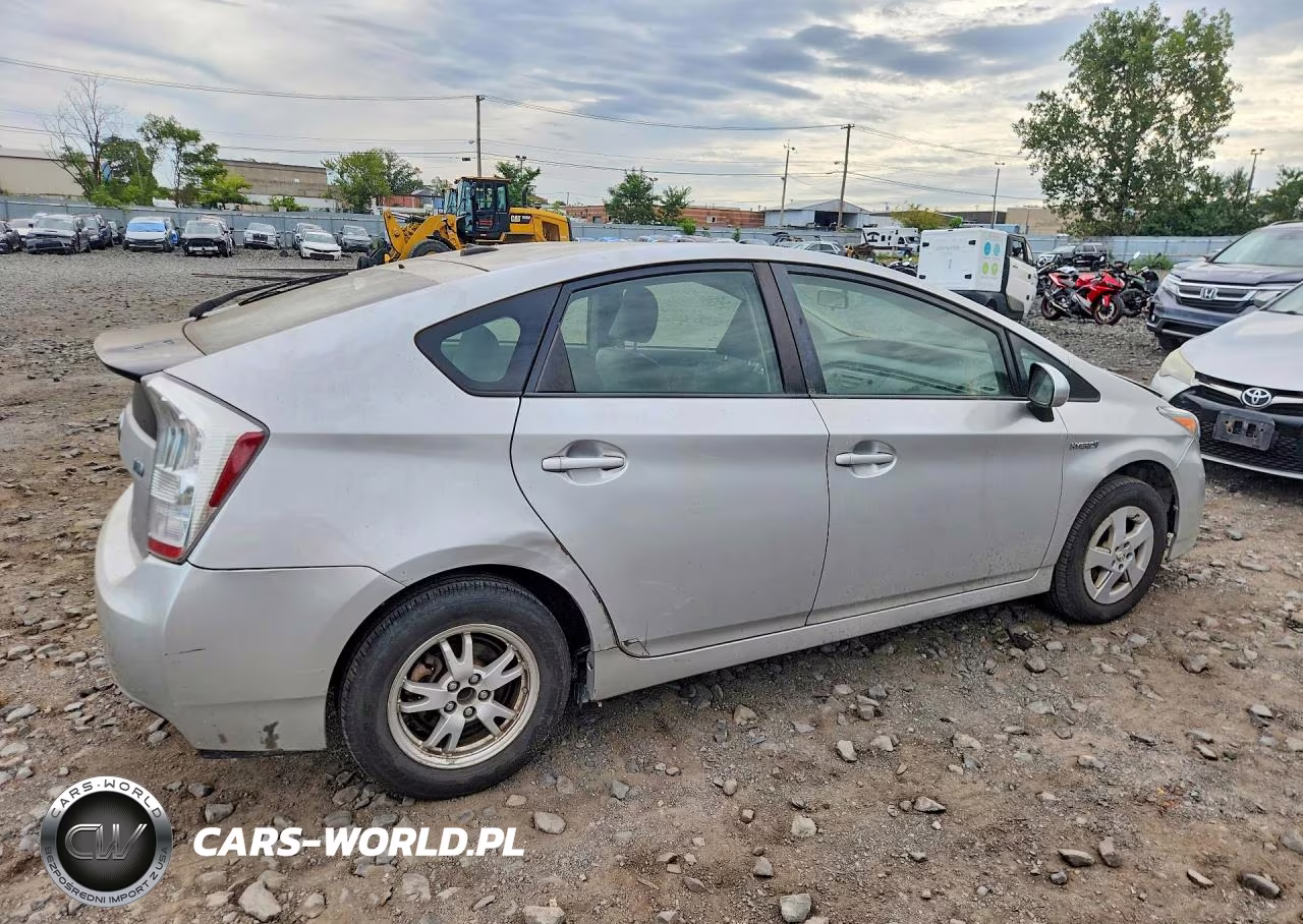 2010 Toyota Prius Ii VIN:JTDKN3DU2A0054118 - 3
