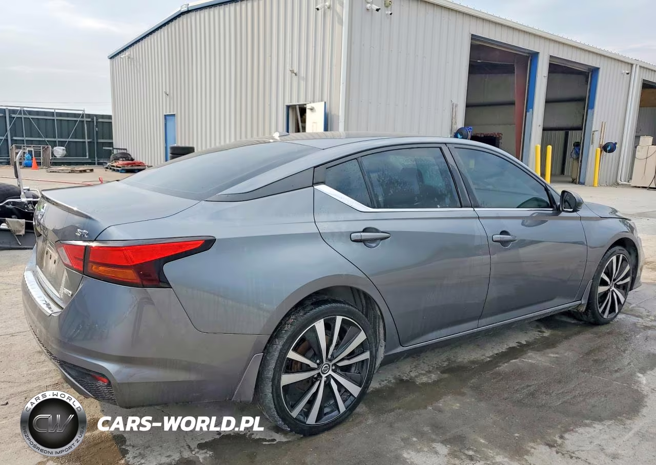 2019 Nissan Altima Sr VIN:1N4BL4CW8KC252366 - 3