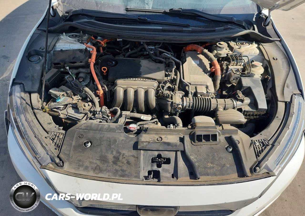 2018 Honda Clarity Touring VIN:JHMZC5F33JC017600 - 11