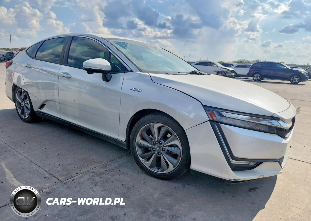 2018 Honda Clarity Touring VIN:JHMZC5F33JC017600 - 4